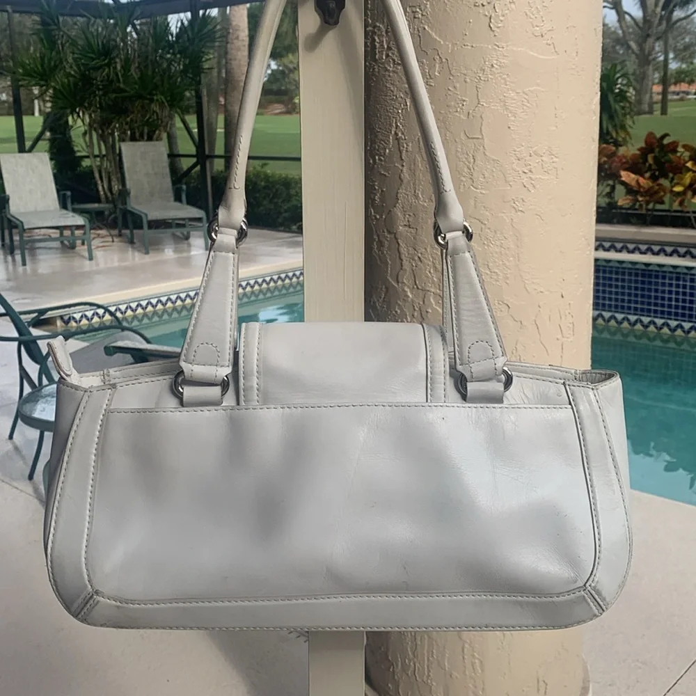 ColeHaan leather purse, pre used/enjoyed. - Picture 3 of 9